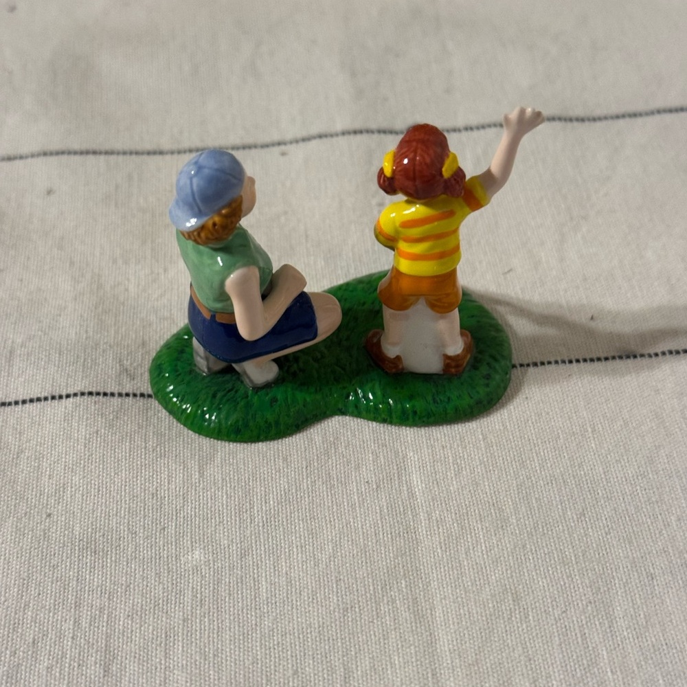 Dept 56 Snow Village - Summertime Family Picnic set of 2 Figurine Baseball 55180 - Picture 6 of 8
